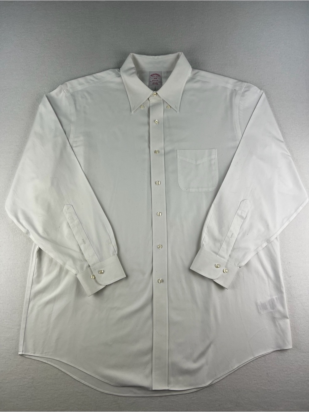 Brooks Brothers Madison White Dress Shirt Classic Button Down Non Iron Sz 17.5